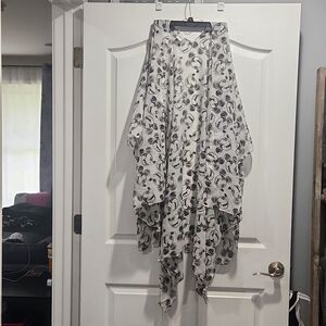 Disney Mickey Mouse Concept One Accessories Sheer White/Black Shawl/Wrap